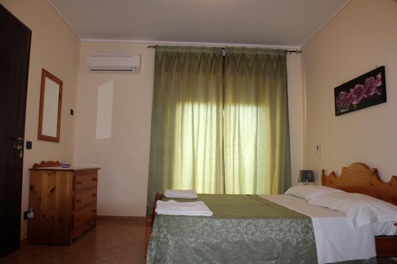Bed and Breakfast La Collina Santa Maria Del Cedro Exterior foto